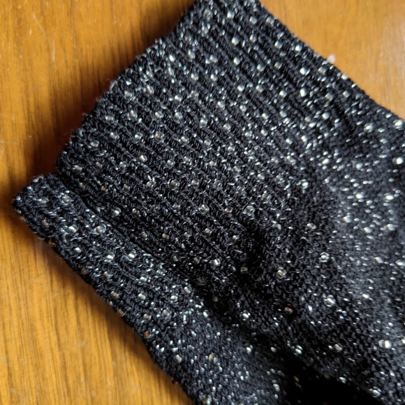 DKNY Beaded Top - Picture 11 of 12